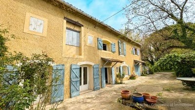 /international/fr/caderousse-provence-alpes-cote-d-azur-120089926369/