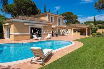 /international/fr/saint-raphael-provence-alpes-cote-d-azur-310110418380/