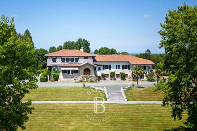 /international/fr/villefranque-aquitaine-310100609491/