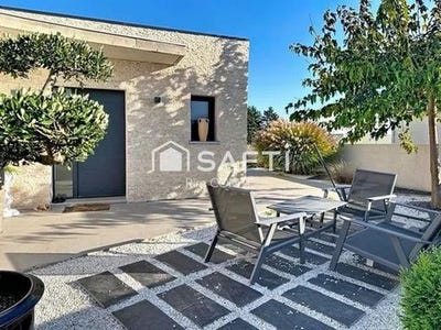/international/fr/roussillon-rhone-310103729869/