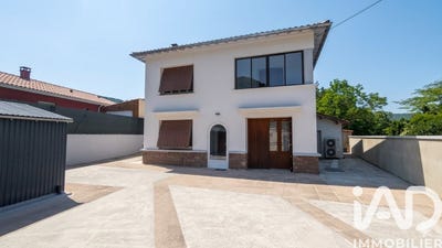 /international/fr/saint-affrique-midi-pyrenees-310108560937/
