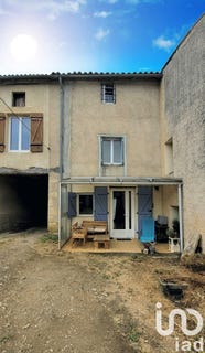 /international/fr/gencay-charente-310099413157/