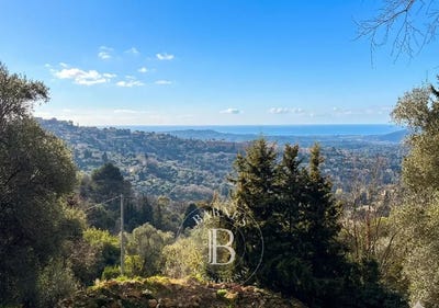 /international/fr/grasse-provence-alpes-cote-d-azur-310106481134/