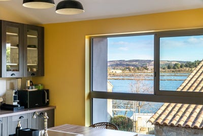 /international/fr/peyriac-de-mer-languedoc-roussillon-310107561099/