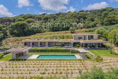 /international/fr/ramatuelle-provence-alpes-cote-d-azur-310108940851/