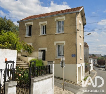 /international/fr/angouleme-charente-310108990679/
