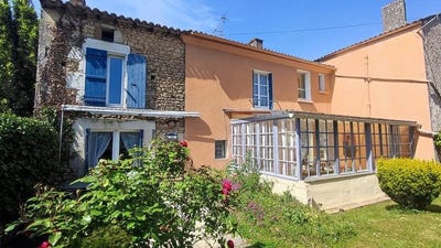 /international/fr/saint-loup-lamaire-charente-310108407623/
