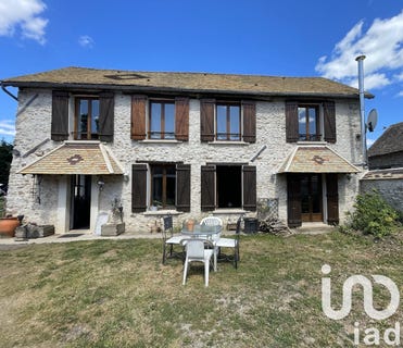 /international/fr/houdan-ile-de-france-310100135615/