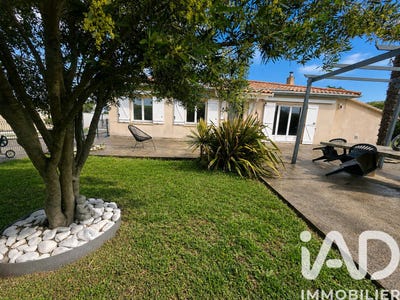 /international/fr/saint-seurin-de-cadourne-aquitaine-310108047612/