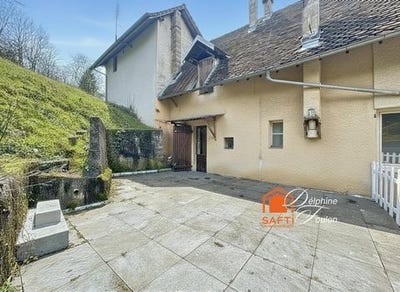 /international/fr/le-pont-de-beauvoisin-rhone-310105833265/