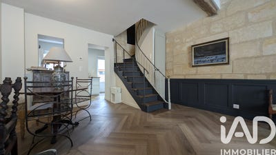 /international/fr/la-chartre-sur-le-loir-pays-de-la-loire-310104566923/