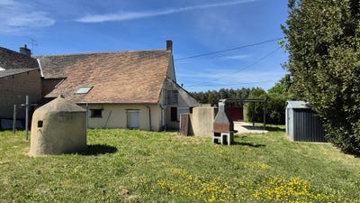 /international/fr/parigne-le-polin-pays-de-la-loire-310107642162/