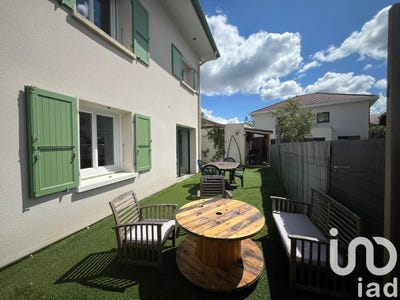 /international/fr/tullins-rhone-310100104685/