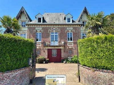 /international/fr/saint-valery-en-caux-upper-normandy-310105082394/