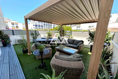 /international/fr/la-grande-motte-centre-val-de-loire-310108674365/
