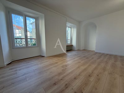 /international/fr/pau-rhone-310108518802/