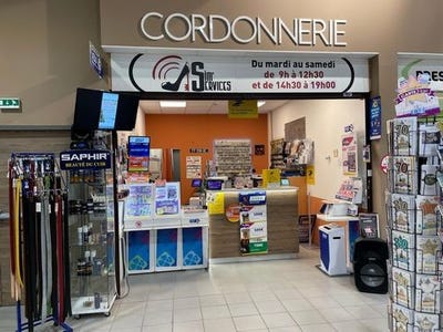 /international/fr/neuville-aux-bois-centre-val-de-loire-310106287332/
