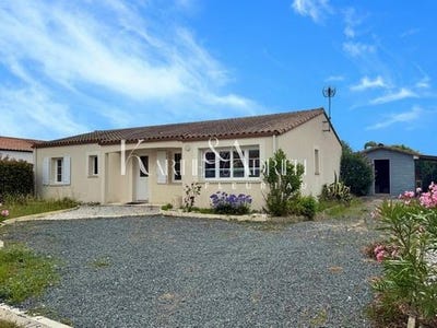 /international/fr/fontenay-le-comte-pays-de-la-loire-310101419620/?lang=zh-tw