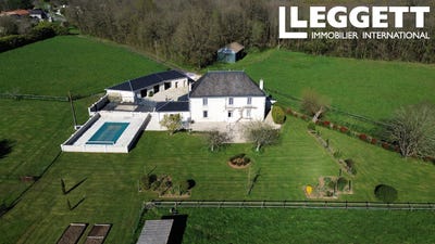 /international/fr/romagne-charente-310106796643/