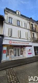 /international/fr/ruffec-centre-val-de-loire-310105808434/