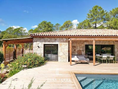 /international/fr/lecci-corsica-310109935936/
