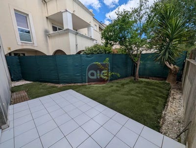 /international/fr/juvignac-languedoc-roussillon-310108376493/