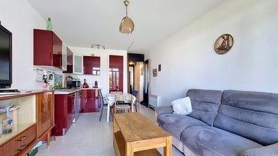 /international/fr/canet-en-roussillon-languedoc-roussillon-310108565528/