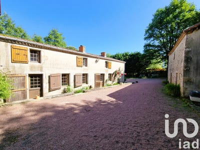 /international/fr/les-epesses-pays-de-la-loire-310101032466/