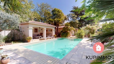 /international/fr/jard-sur-mer-pays-de-la-loire-310108602224/