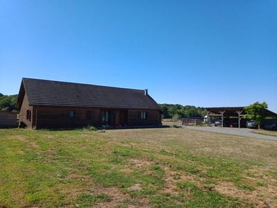 /international/fr/beyssac-limousin-120090471079/