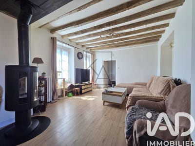 /international/fr/la-ferte-alais-ile-de-france-310108419557/