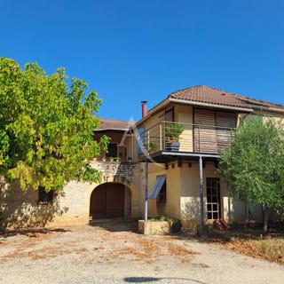 /international/fr/prayssac-midi-pyrenees-310104472946/