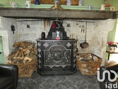 /international/fr/saint-bonnet-le-chastel-auvergne-310096768121/