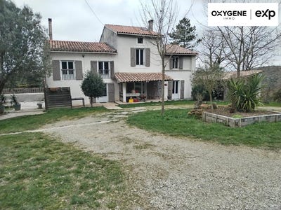 /international/fr/castelnaudary-languedoc-roussillon-310107887447/