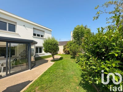 /international/fr/locmiquelic-brittany-310100180086/?lang=zh-tw