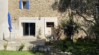 /international/fr/laurens-languedoc-roussillon-310106597840/