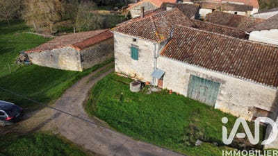 /international/fr/feuillade-charente-310107235080/