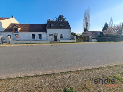 /international/fr/bessais-le-fromental-centre-val-de-loire-310097549642/