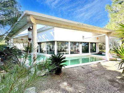 /international/fr/vestric-et-candiac-languedoc-roussillon-310107650082/