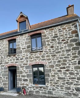 /international/fr/saint-meloir-des-ondes-brittany-310100458676/