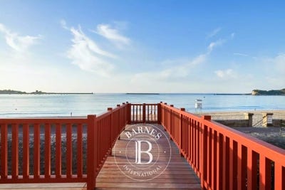 /international/fr/saint-jean-de-luz-aquitaine-310103454614/