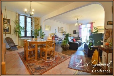 /international/fr/chateaubriant-pays-de-la-loire-120093502438/