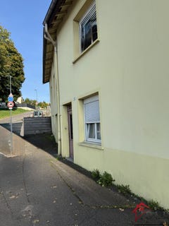 /international/fr/rue-d-epinal-epinal-lorraine-310103728494/