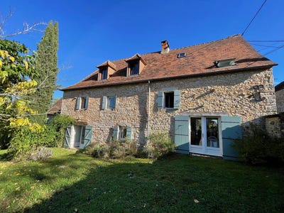 /international/fr/cubjac-auvezere-val-d-ans-aquitaine-310103350733/
