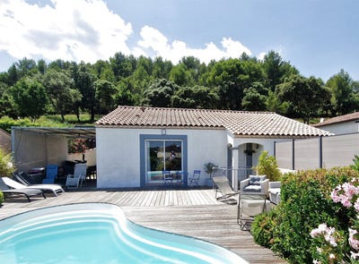 /international/fr/sommieres-languedoc-roussillon-310108465231/