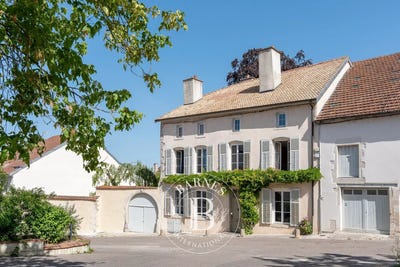 /international/fr/neufchateau-lorraine-310108633924/