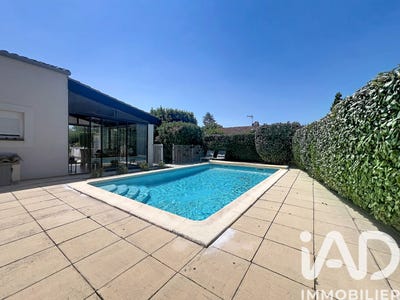 /international/fr/velaux-provence-alpes-cote-d-azur-310106395430/