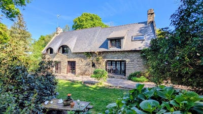 /international/fr/bubry-brittany-310108673602/?lang=id
