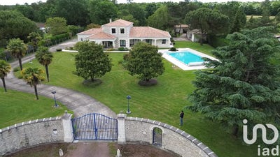 /international/fr/medis-charente-120093351806/