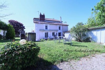 /international/fr/loge-fougereuse-pays-de-la-loire-310100184728/?lang=zh-cn